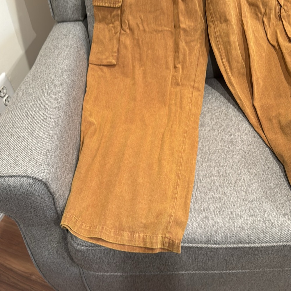 ee:some Women's khaki cargo trousers size Large - Picture 2 of 5
